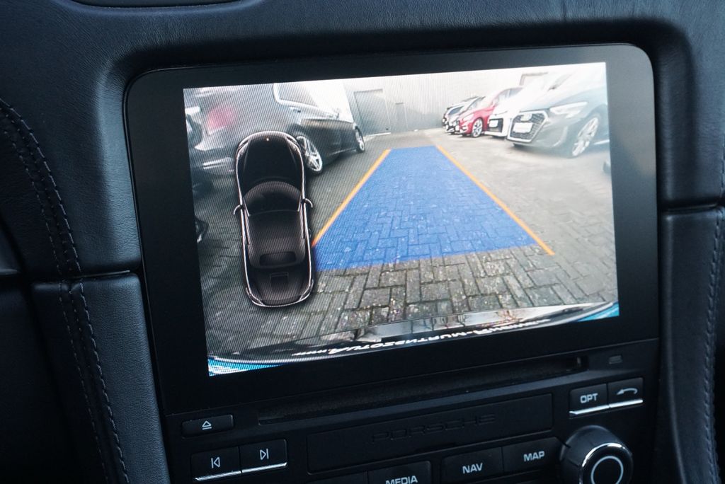 Porsche Boxster 2021