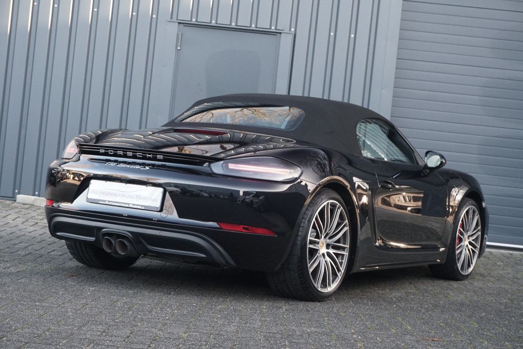 Porsche Boxster 2021