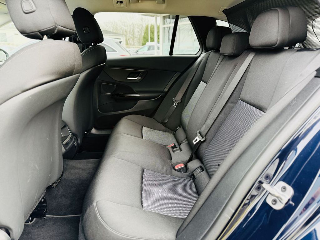 Mercedes-Benz C 200 2022