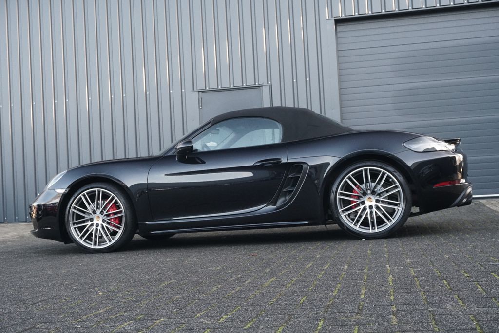 Porsche Boxster 2021