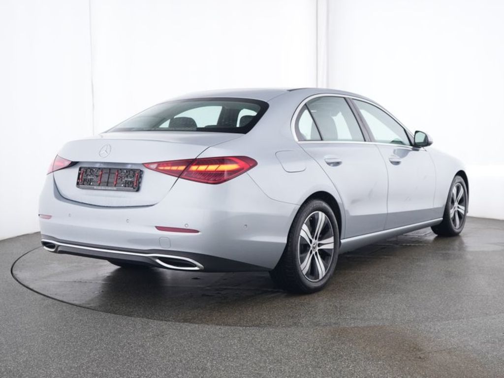 Mercedes-Benz C 180 2024