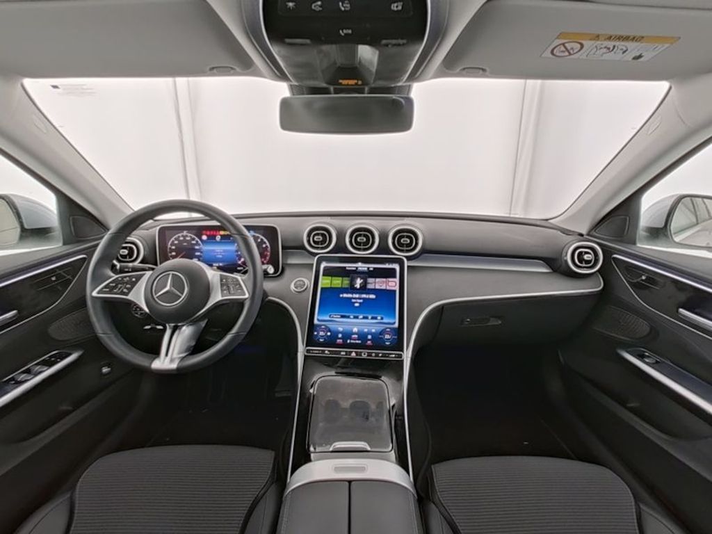 Mercedes-Benz C 180 2024