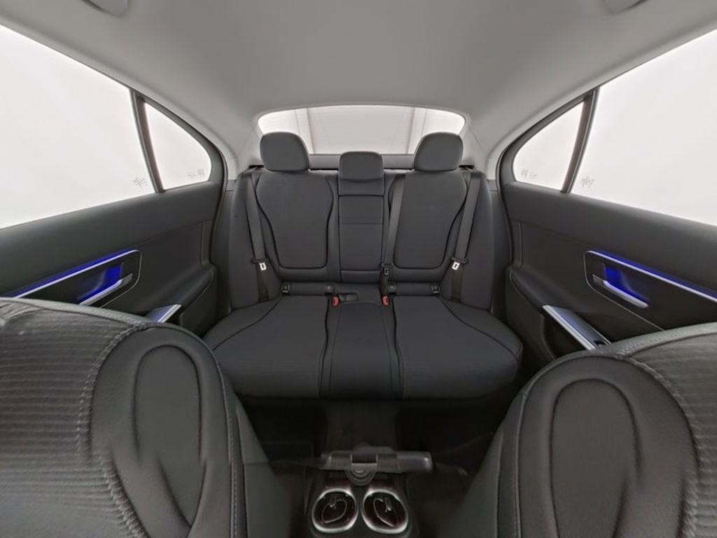 Mercedes-Benz C 180 2024