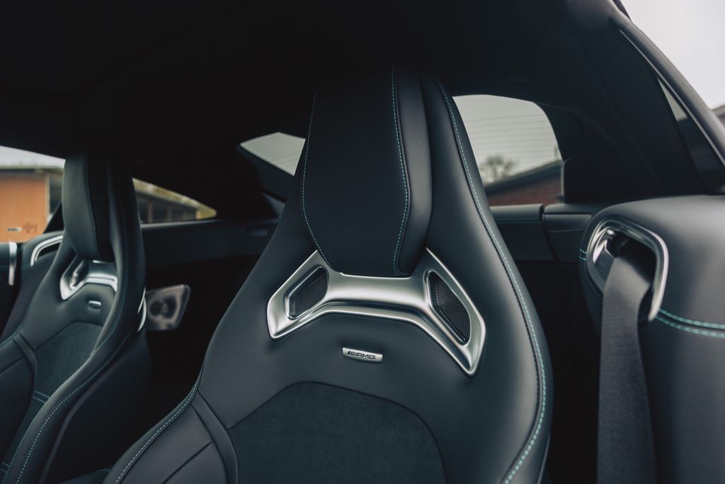 Mercedes-Benz AMG GT 2025