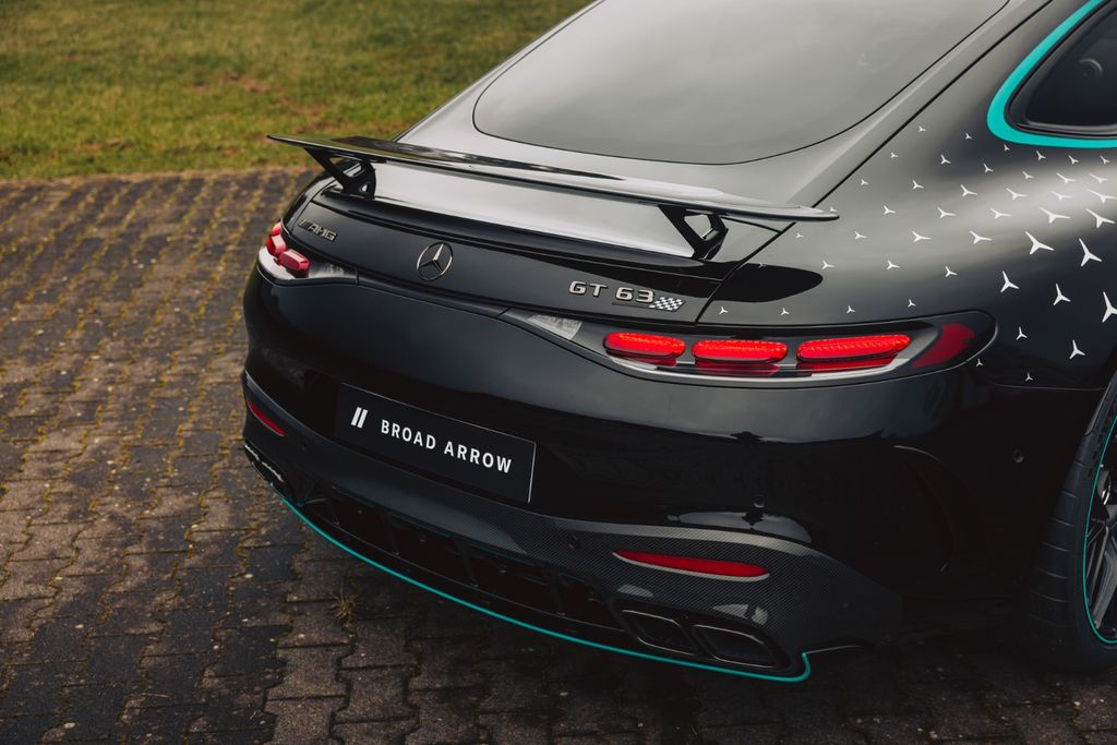 Mercedes-Benz AMG GT 2025