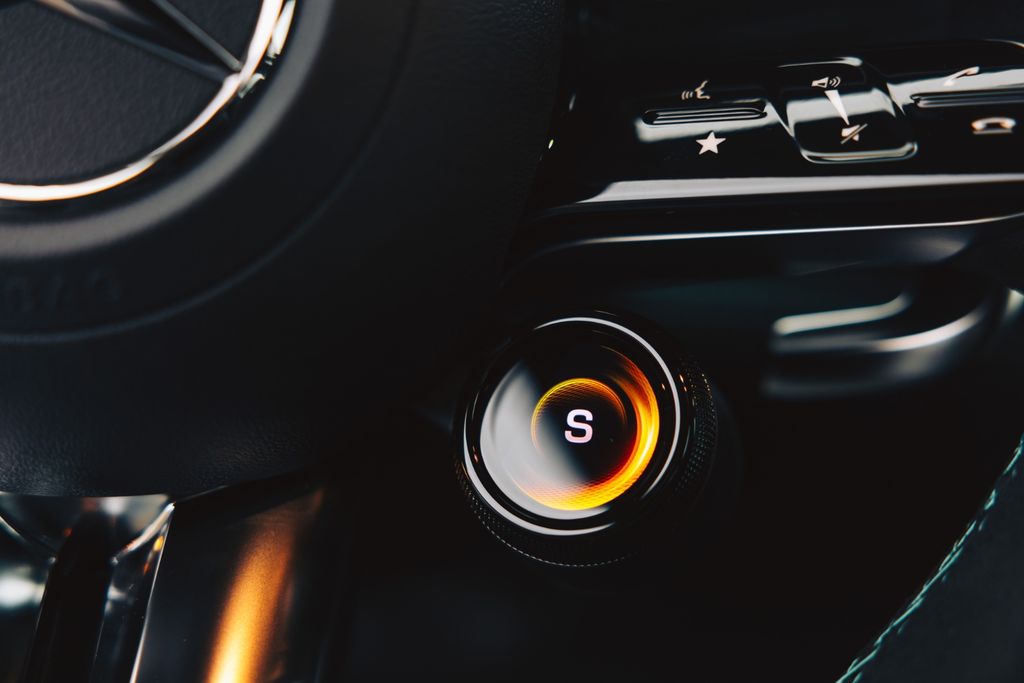 Mercedes-Benz AMG GT 2025