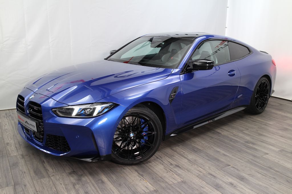 BMW M4 2025