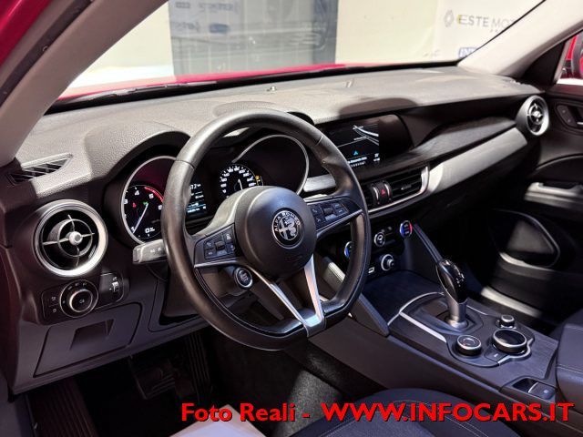 Alfa Romeo Stelvio 2019