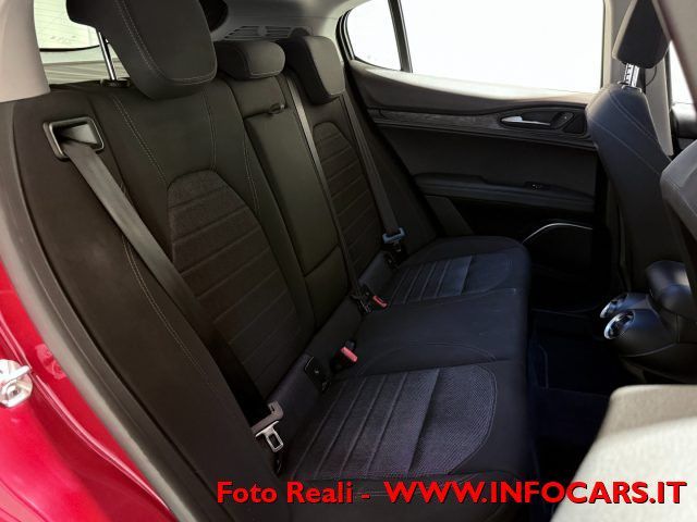 Alfa Romeo Stelvio 2019