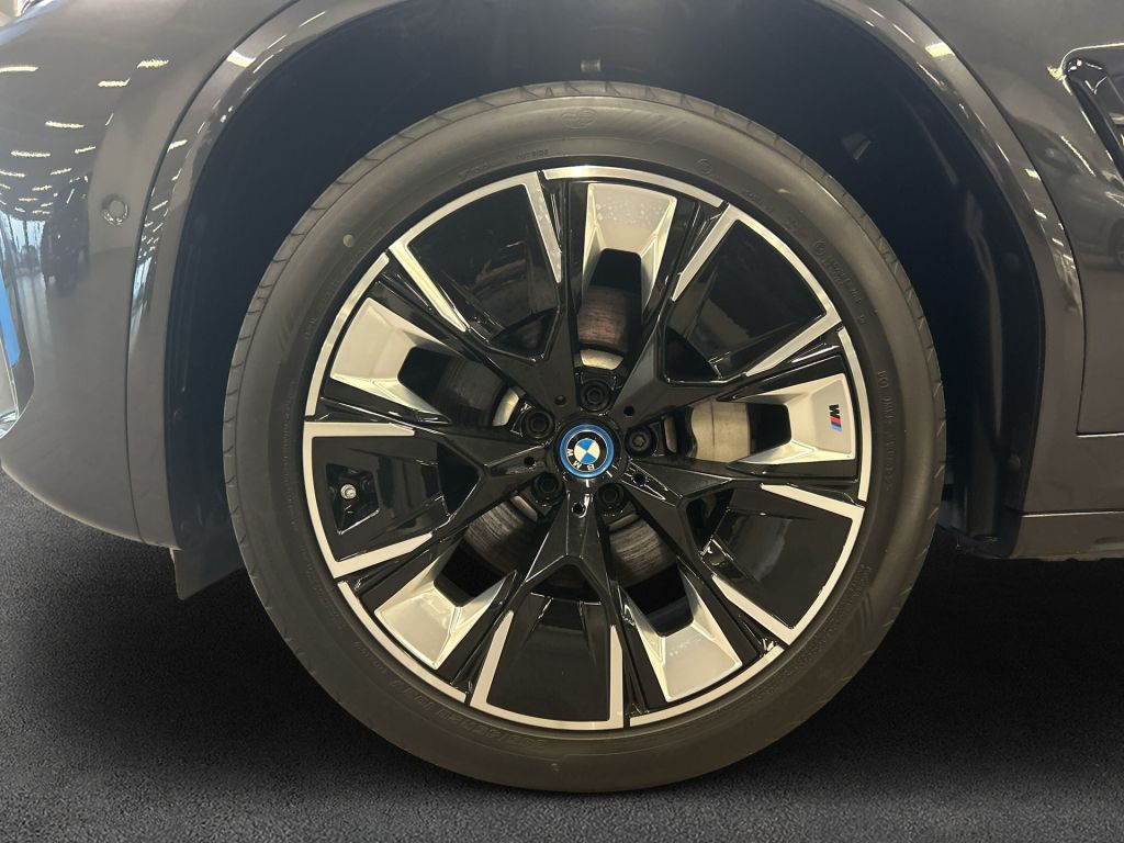 BMW iX3 2022