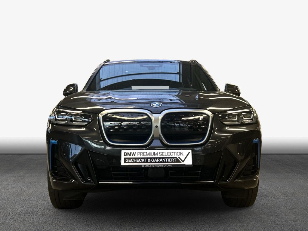 BMW iX3 2022
