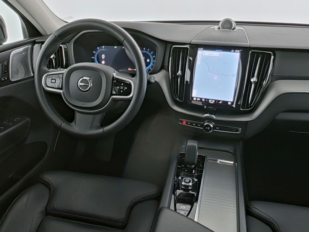Volvo XC60 2022
