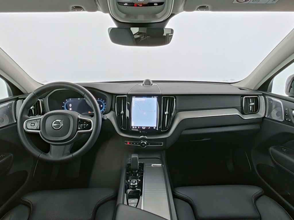 Volvo XC60 2022