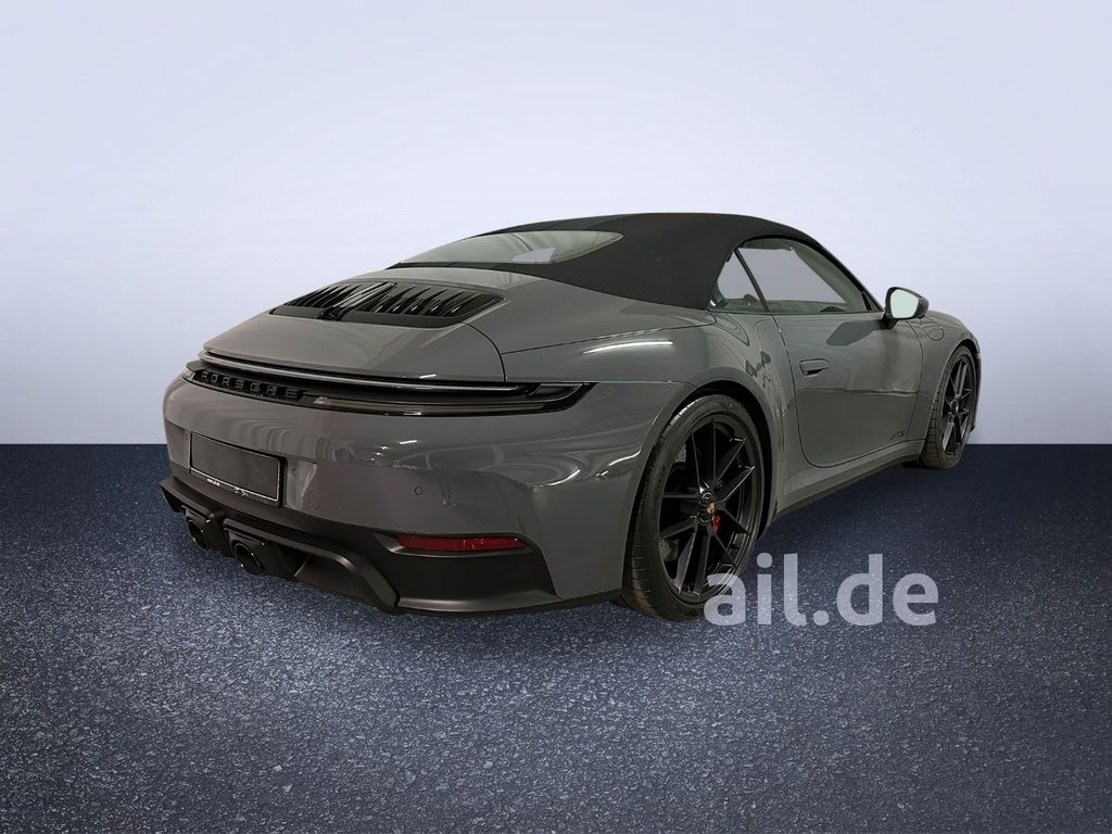 Porsche 992 2025