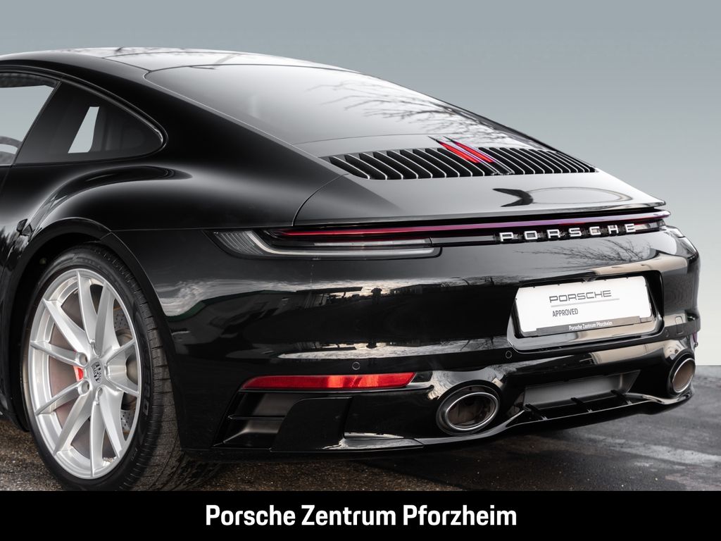 Porsche 992 2023