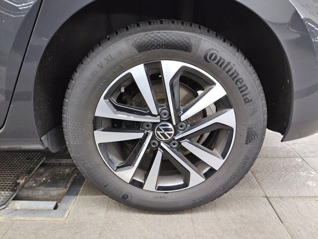 Volkswagen Touran 2021