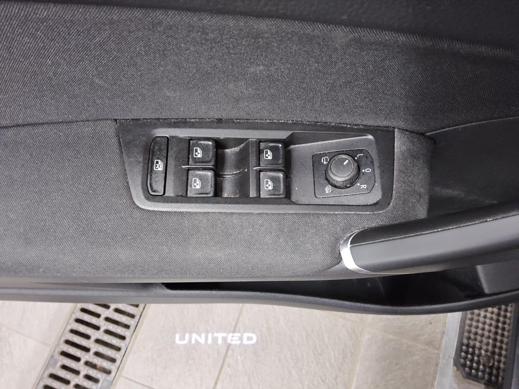 Volkswagen Touran 2021