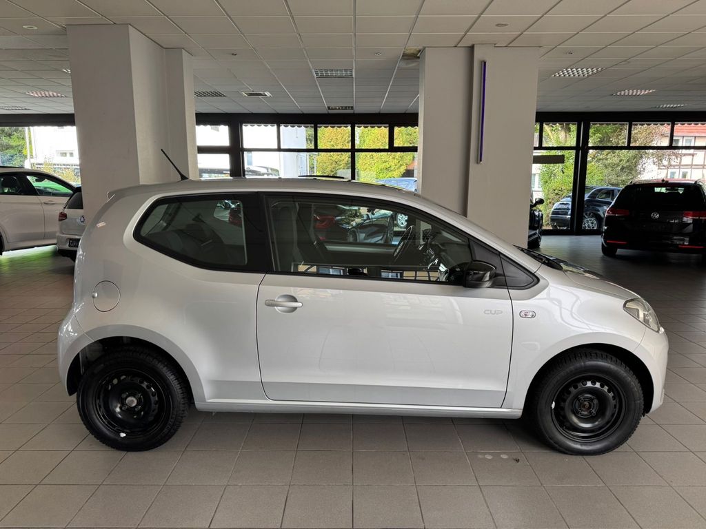 Volkswagen up! 2014