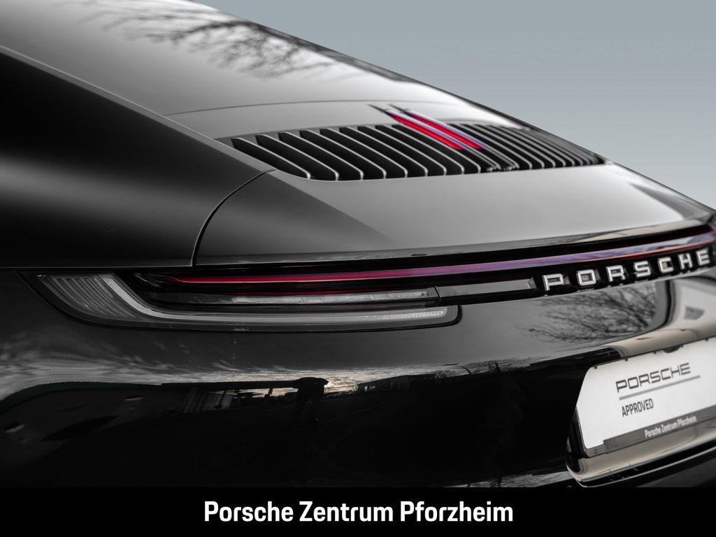 Porsche 992 2023