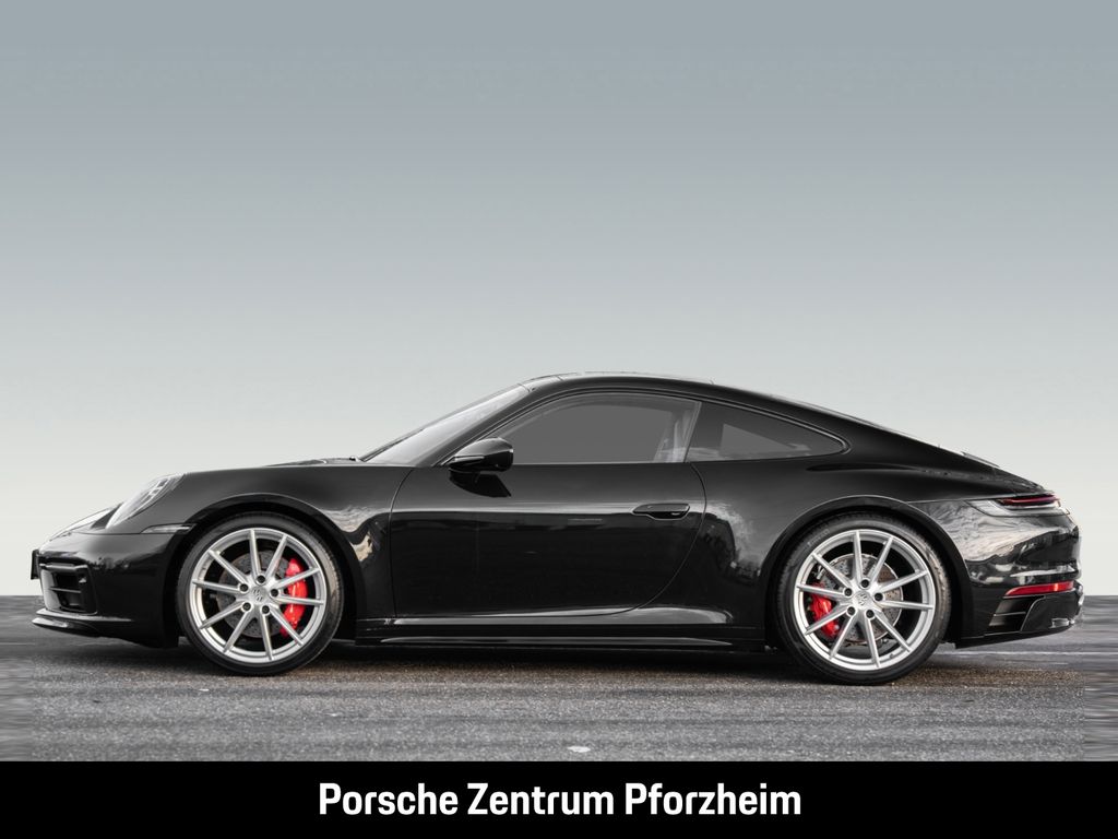 Porsche 992 2023