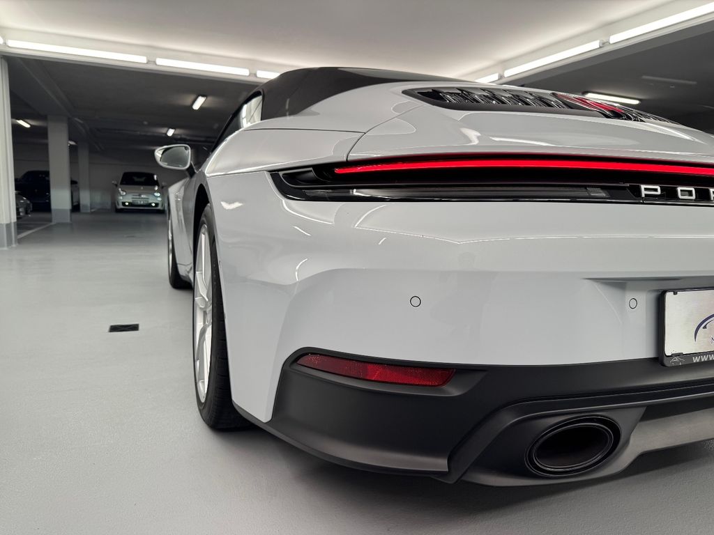 Porsche 992 2025