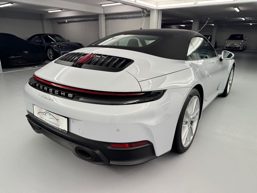 Porsche 992 2025