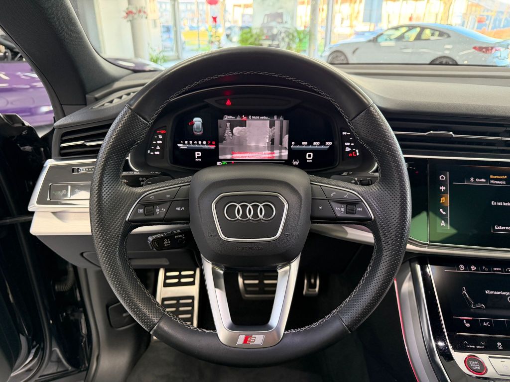 Audi SQ8 2022
