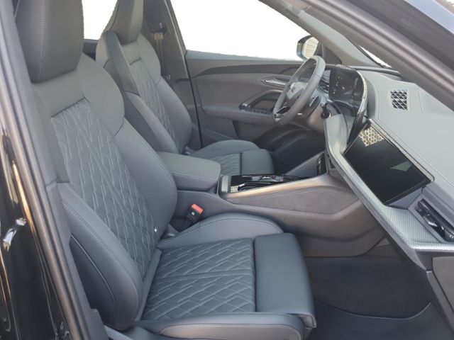 Audi SQ5 2025