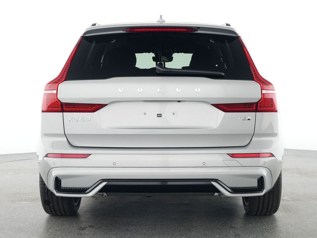 Volvo XC60 2025
