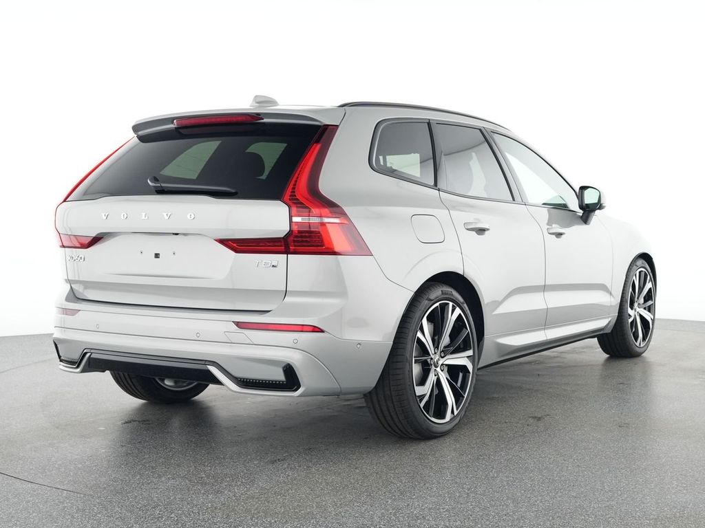 Volvo XC60 2025