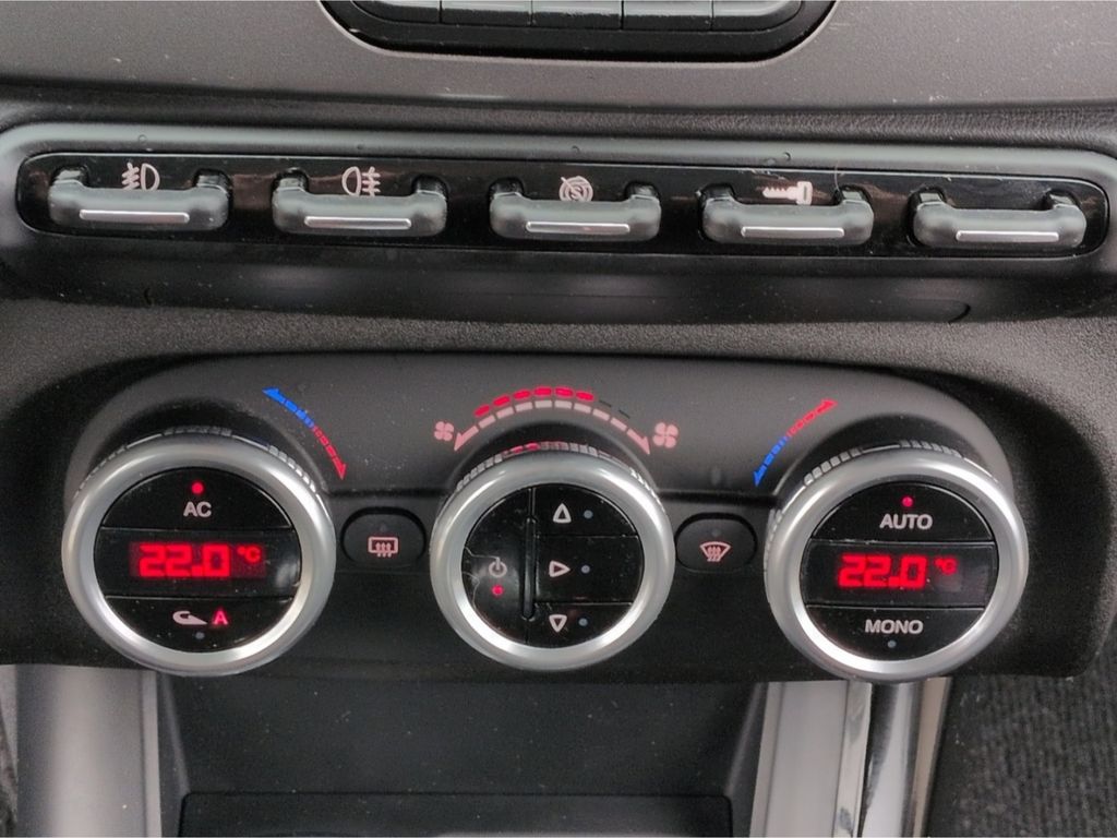 Alfa Romeo Giulietta 2011