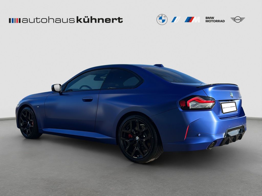 BMW 220