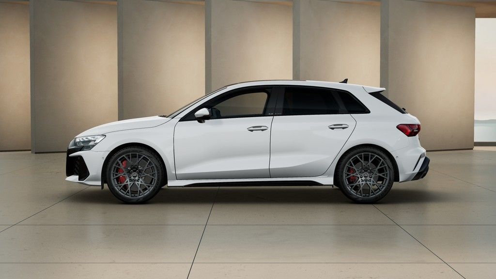 Audi RS3 2025