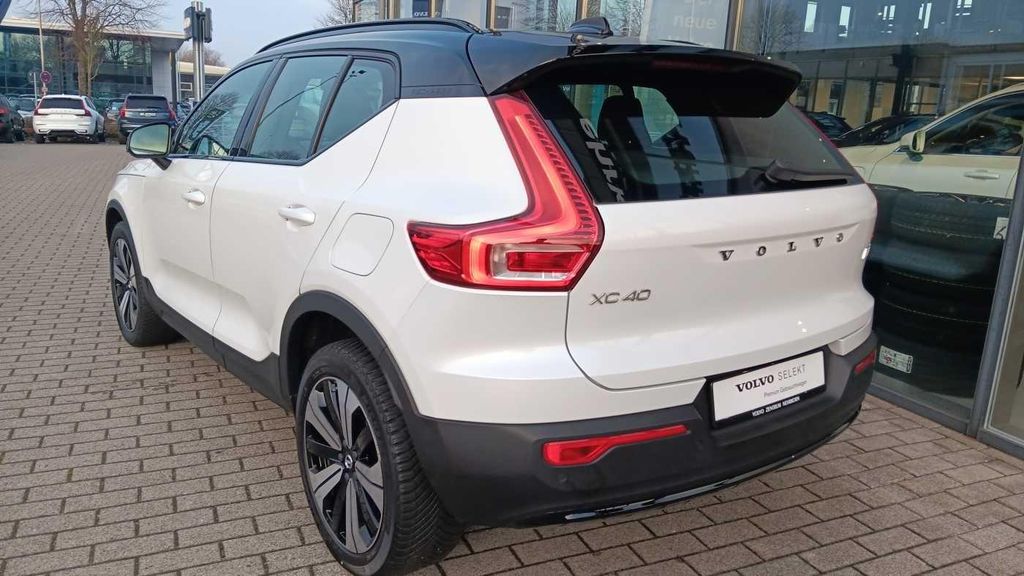Volvo XC40 2022