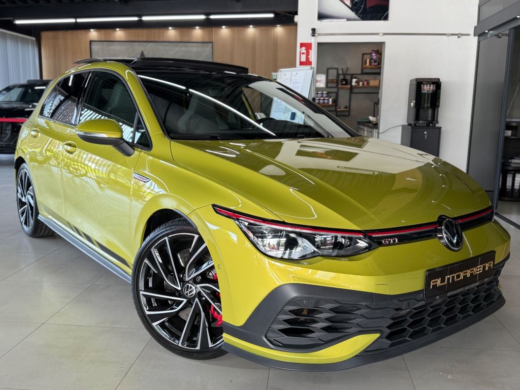 Volkswagen Golf 2021
