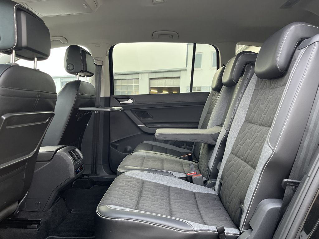 Volkswagen Touran 2025