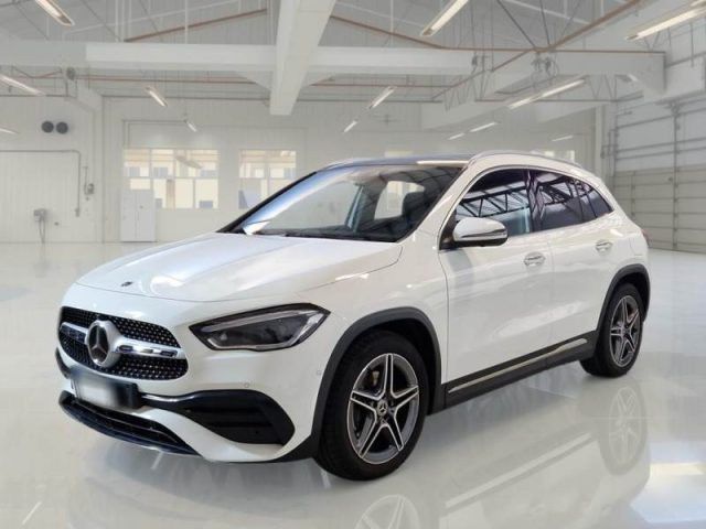 Mercedes-Benz GLA 220 2022
