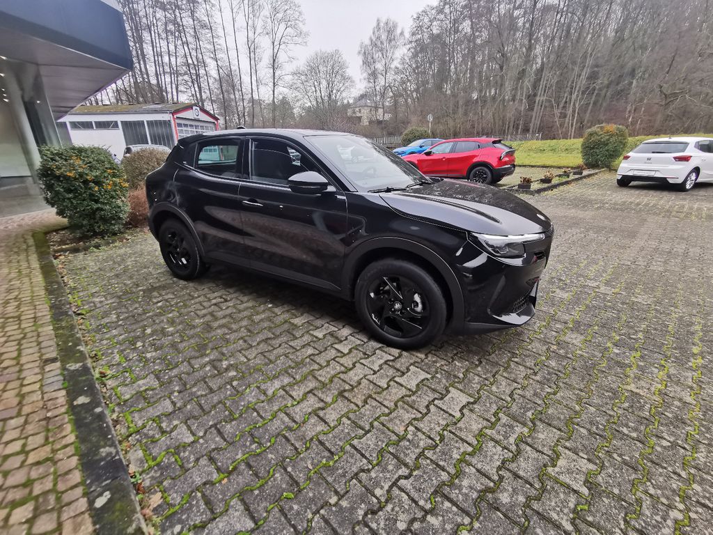 Alfa Romeo Junior 2025