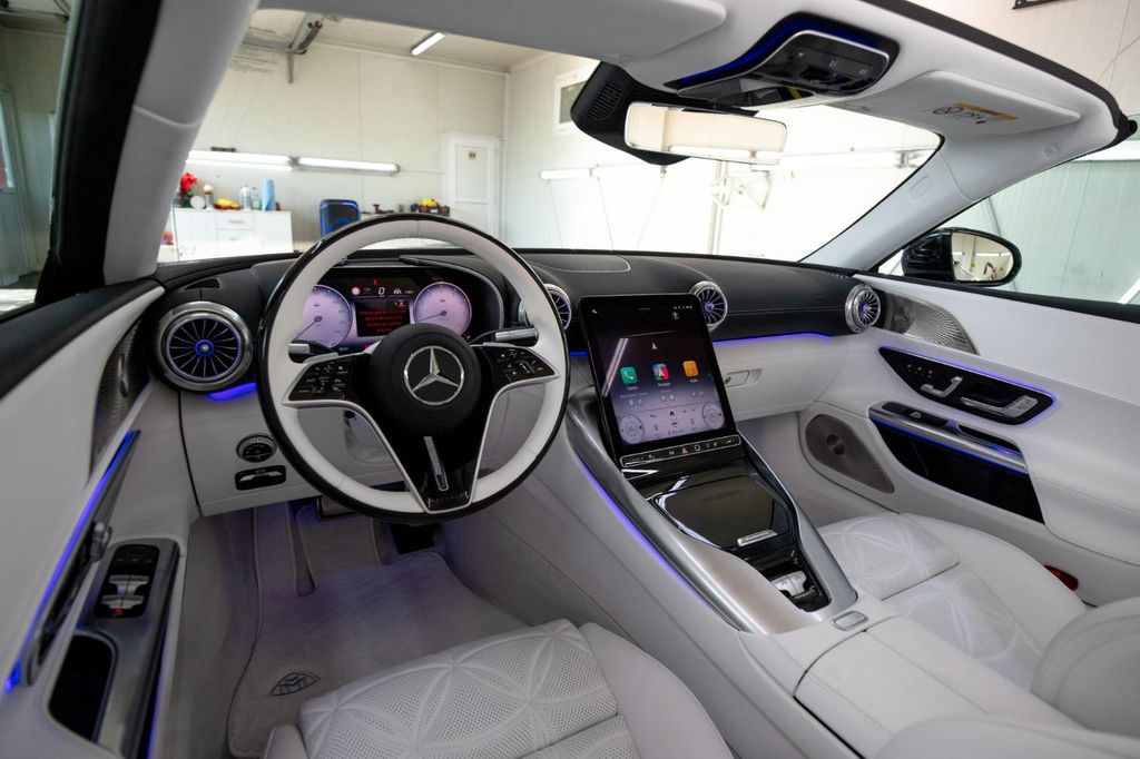 Mercedes-Benz SL 680 2025