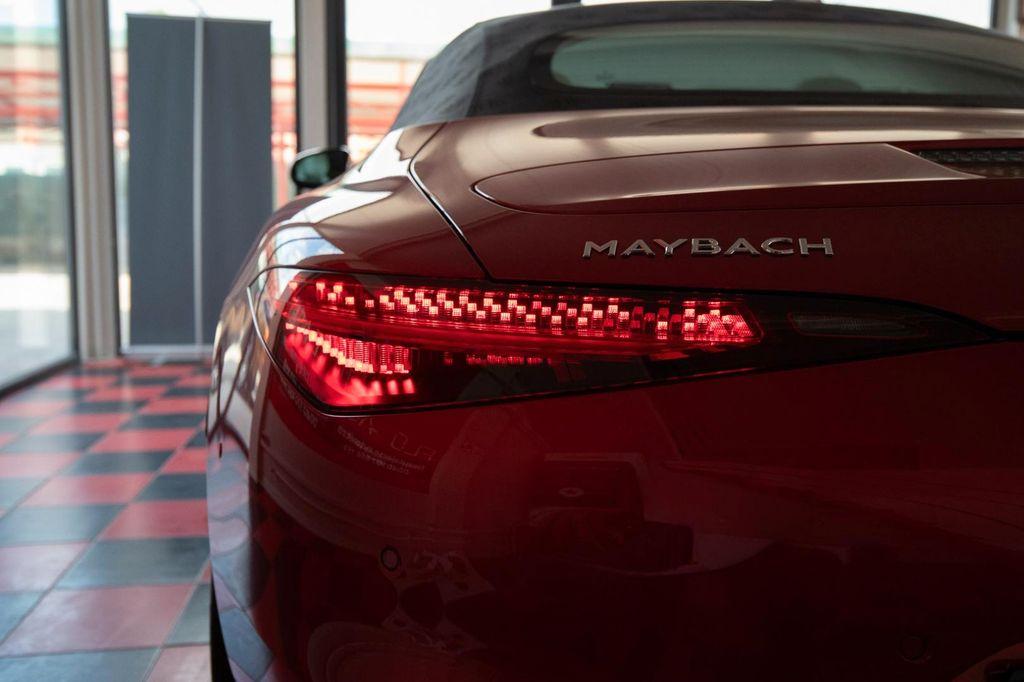 Mercedes-Benz SL 680 2025