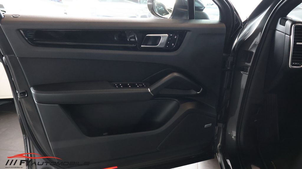 Porsche Cayenne 2019