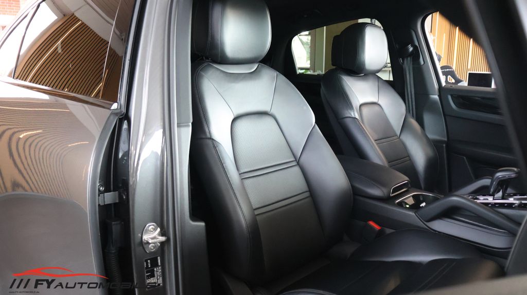 Porsche Cayenne 2019