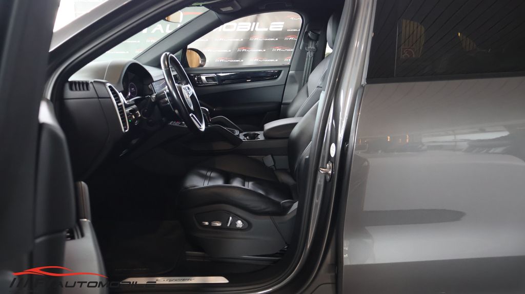 Porsche Cayenne 2019