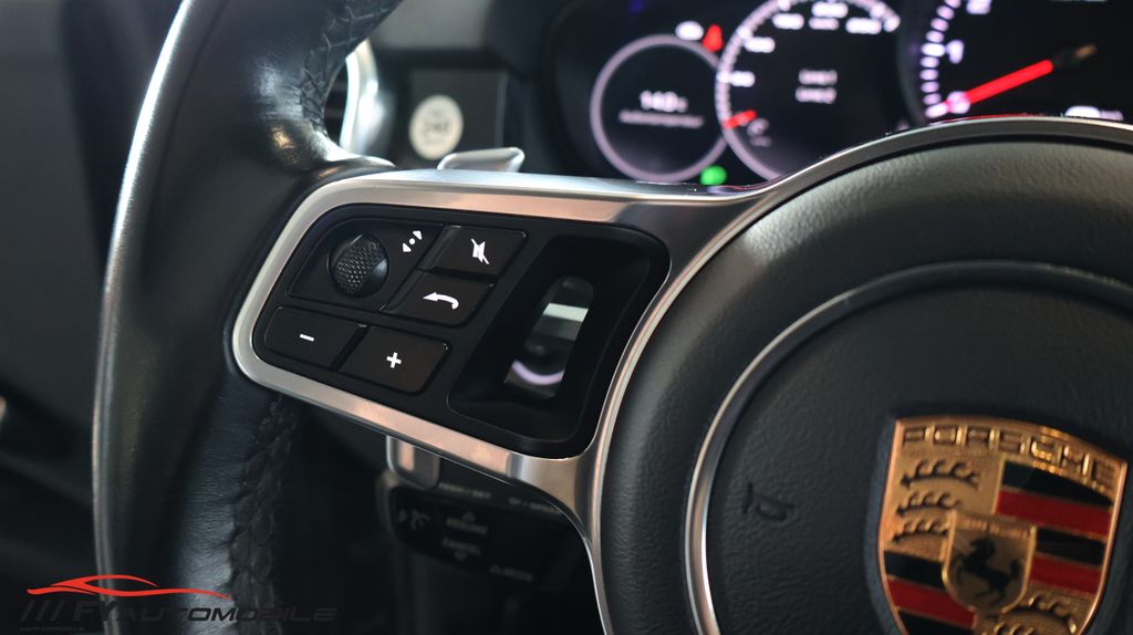 Porsche Cayenne 2019