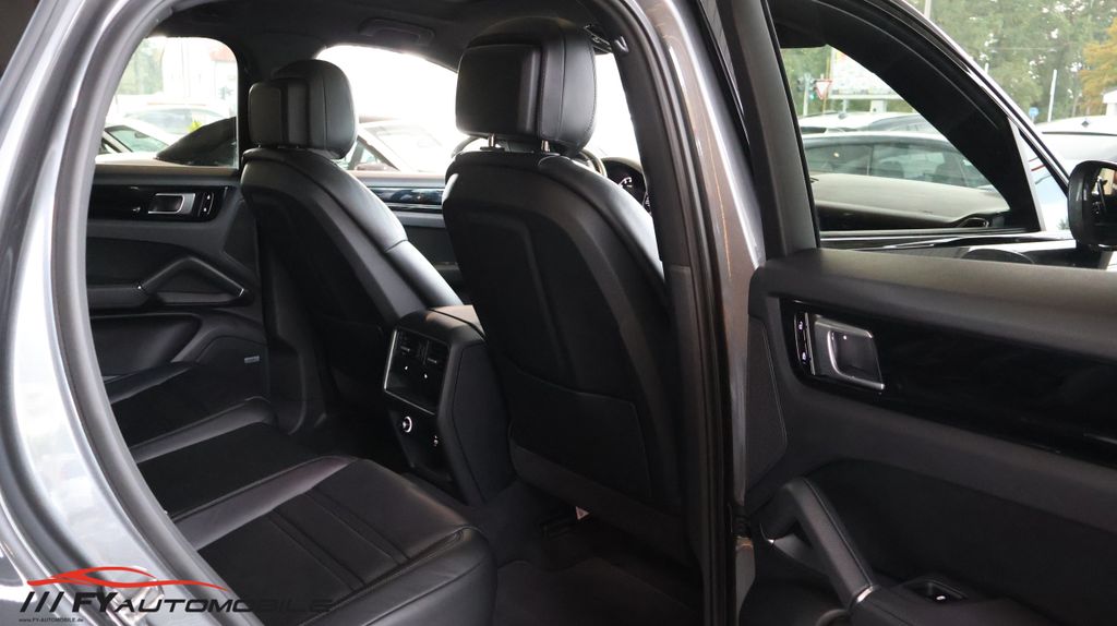 Porsche Cayenne 2019