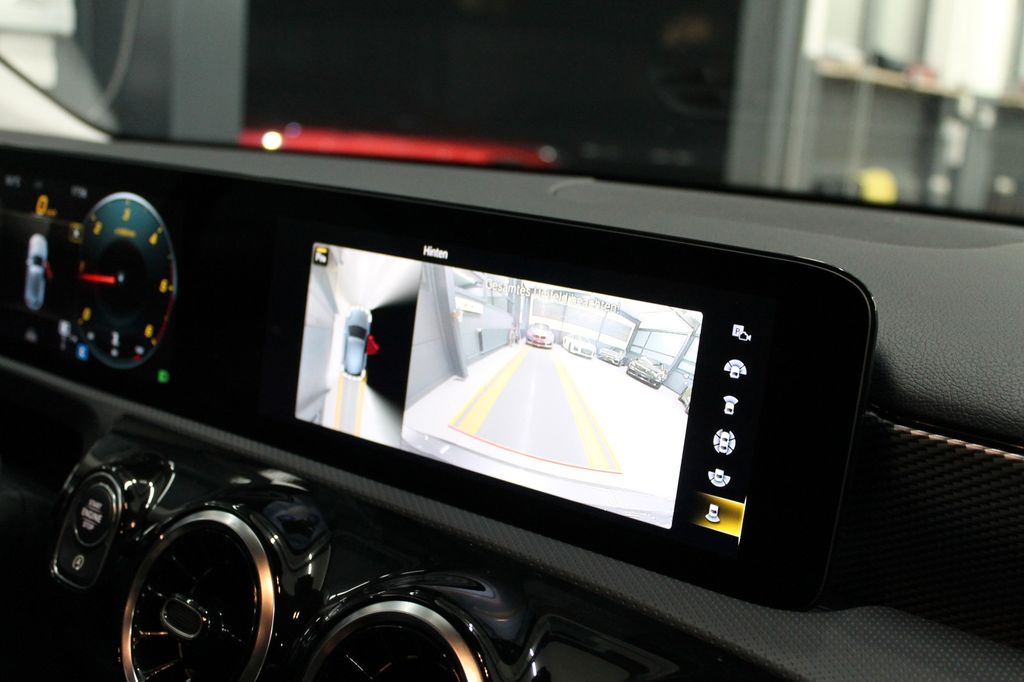 Mercedes-Benz A 180 2022