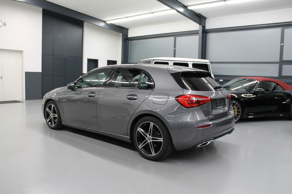 Mercedes-Benz A 180 2022