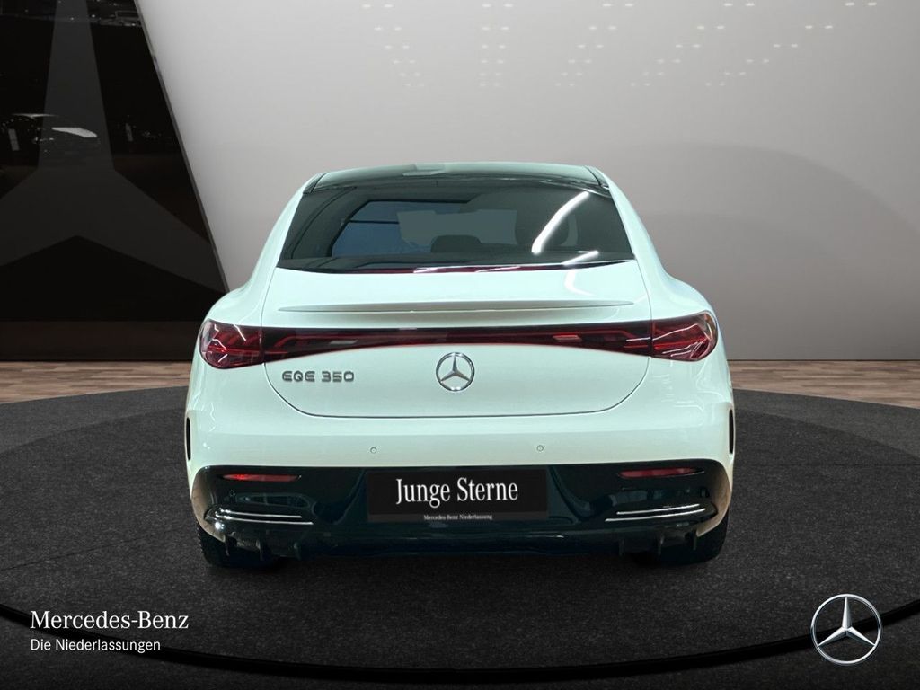 Mercedes-Benz EQE 2022