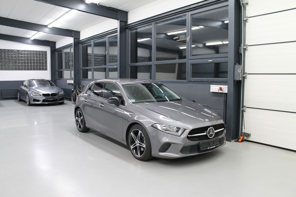 Mercedes-Benz A 180 2022