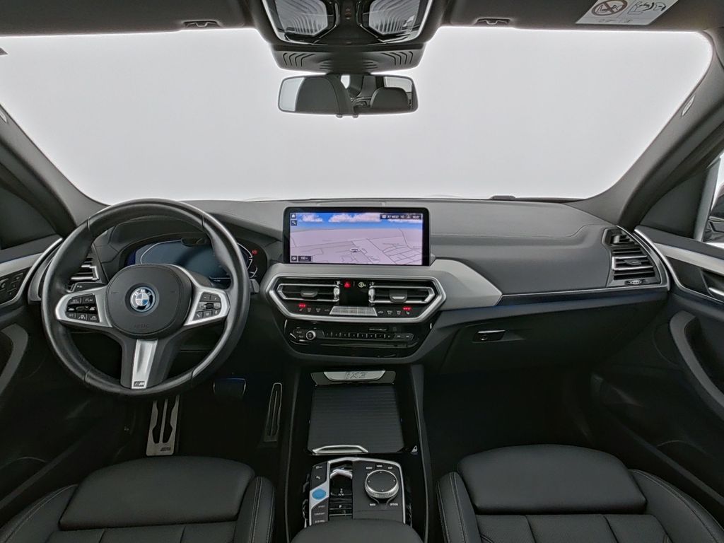 BMW iX3 2023